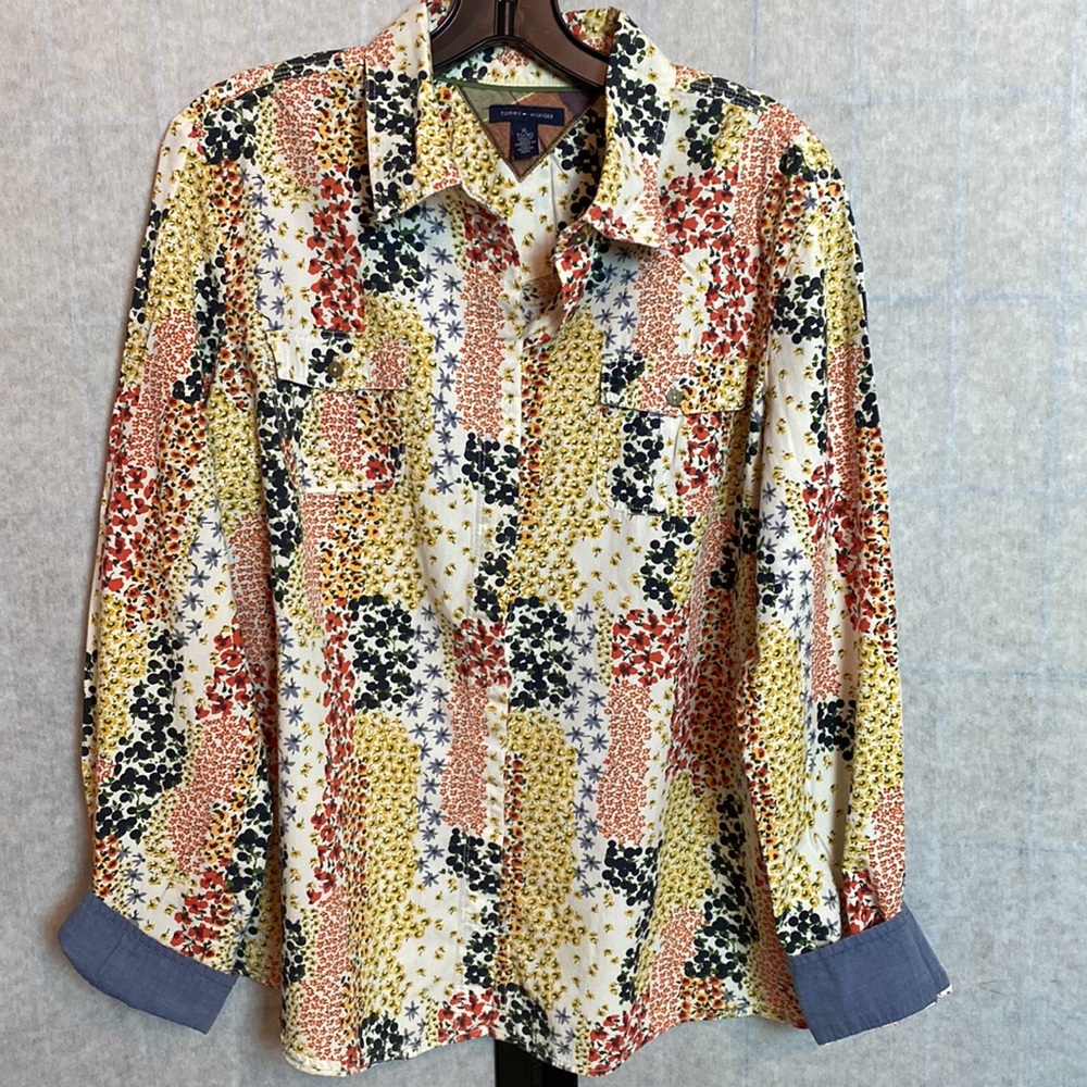 TOMMY HILFIGER L/S EUC Floral AWESOME Button-Down Blouse Shirt Size XL - Picture 9 of 9